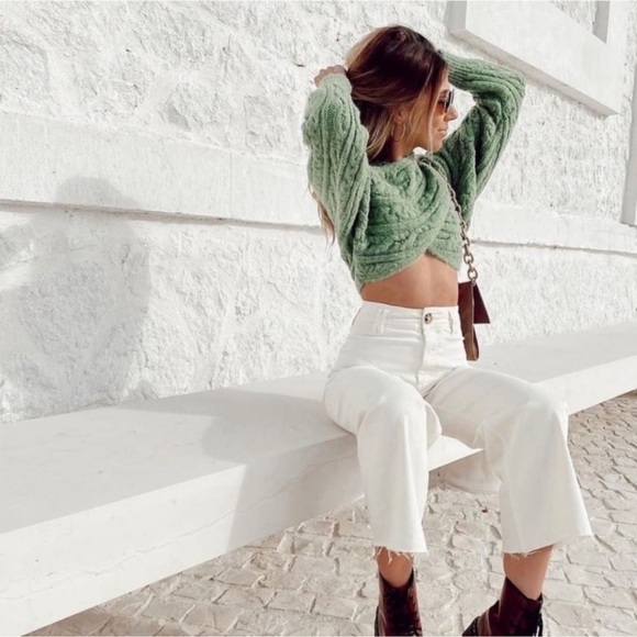 NWOT Zara cable knit sleeve scarf sweater - Picture 4 of 12